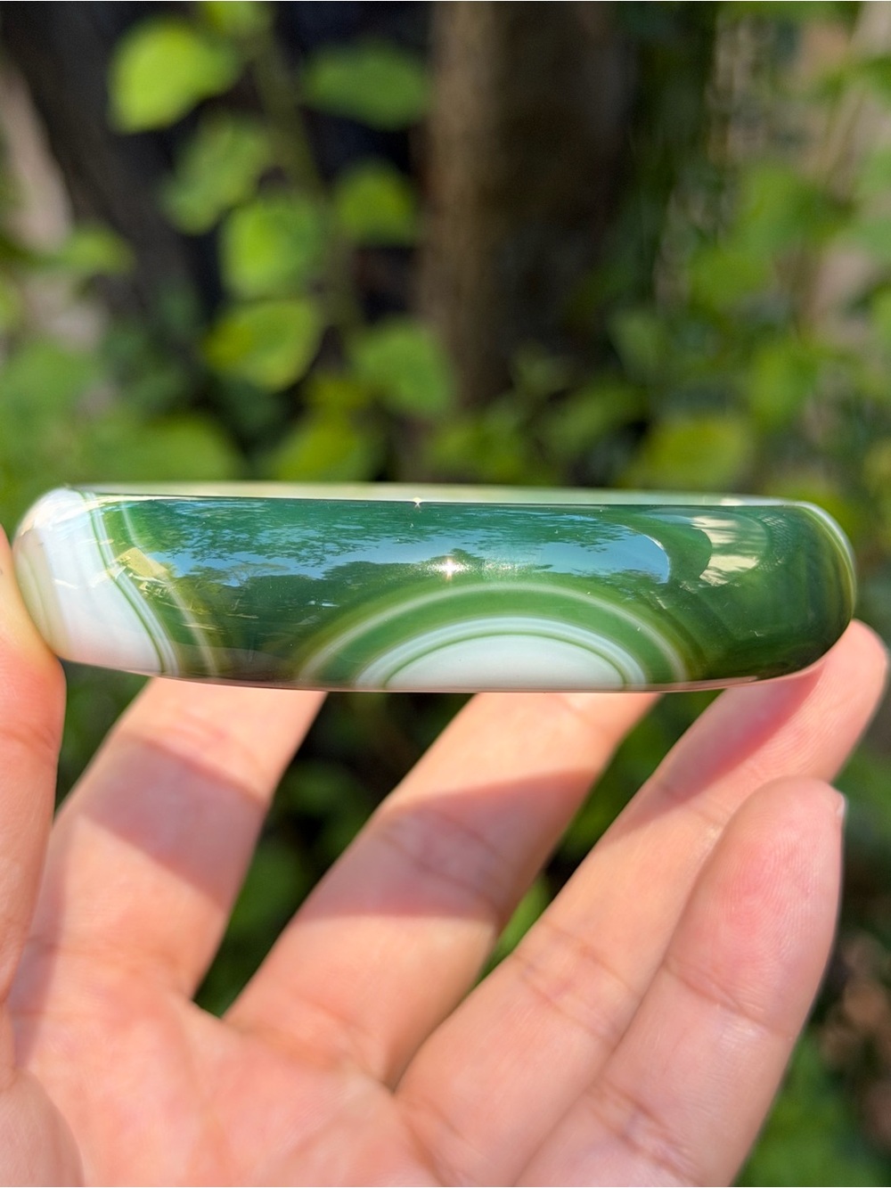 66.5mm inner diameter wide green banded agate bangle 1741